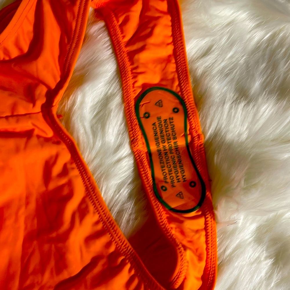 Bathing suit